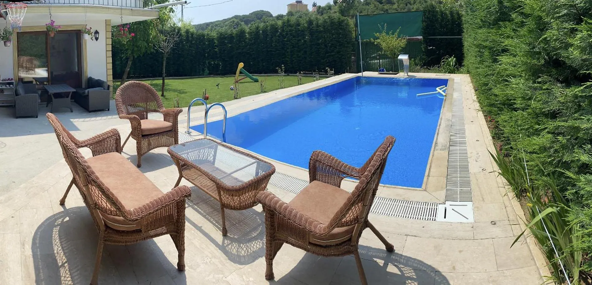 Beykozda Muestakil Havuzlu Tatil Evi Isztambul Törökország